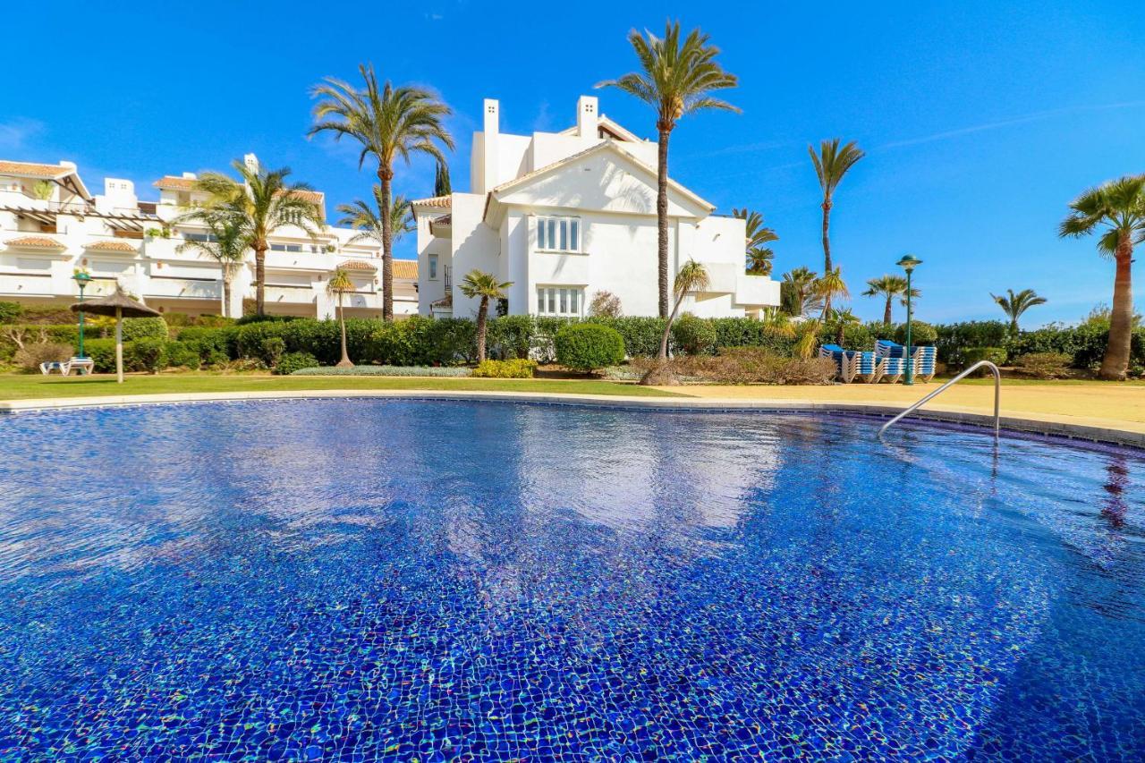 Beachfront Luxury - Monteros Palm * Marbella