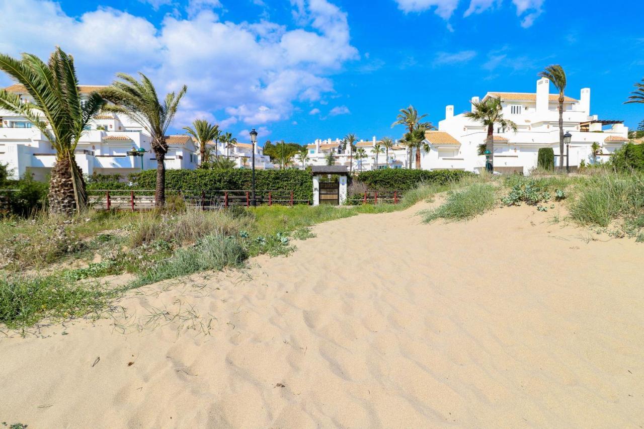 Beachfront Luxury - Monteros Palm *