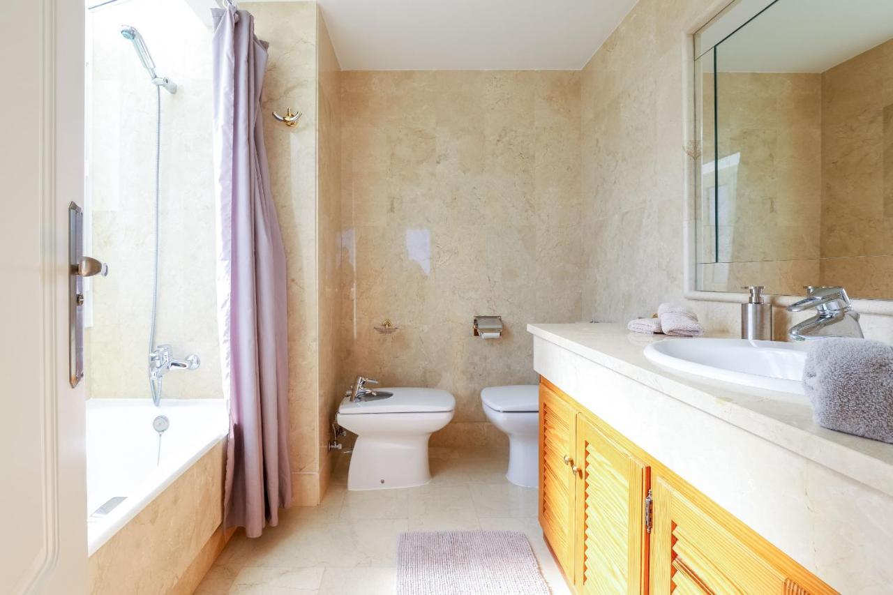Apartment Beachfront Luxury - Monteros Palm
