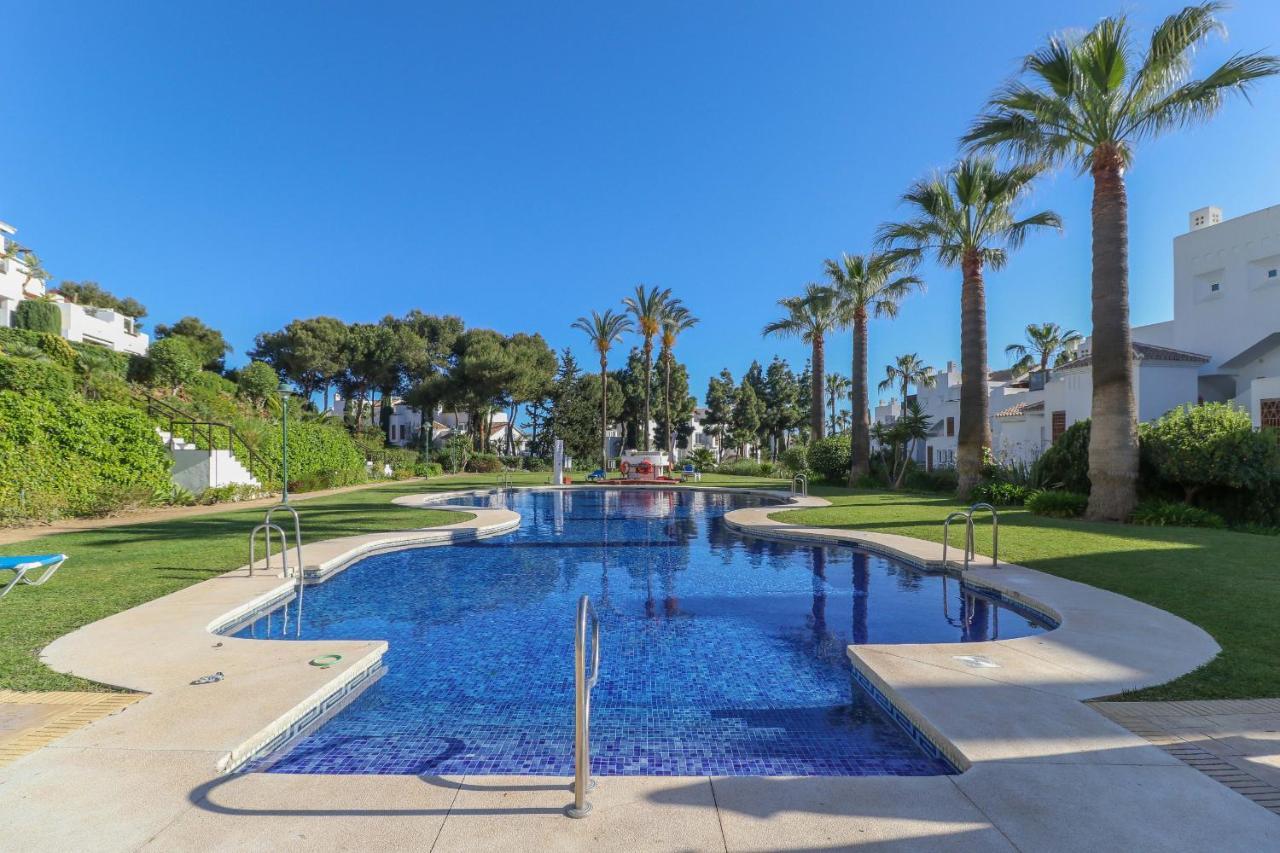 Beachfront Luxury - Monteros Palm * Marbella